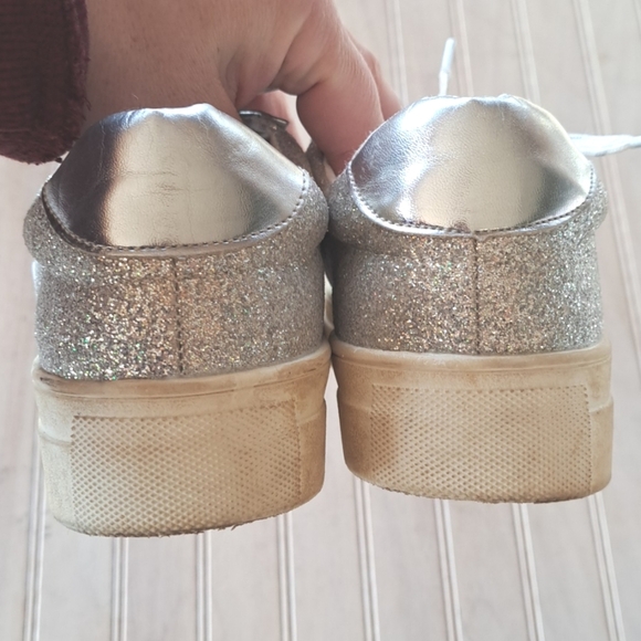 Mia Kids Lace-Up Fun Sparkle Glittery Silver Metallic Sneakers - Picture 5 of 10
